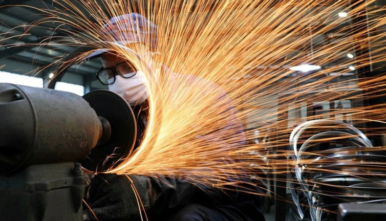 İmalat sektöründe tehlike çanları çalıyor. Sinyaller kötü