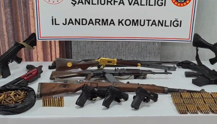 Şanlıurfa'da silah kaçakçılığı: 7 adrese eş zamanlı operasyon 10 gözaltı