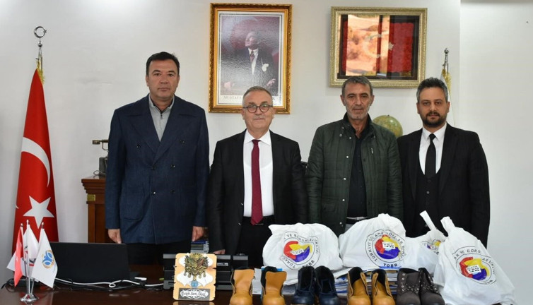 Bilecik’te öğrencilerin ayakları üşümeyecek