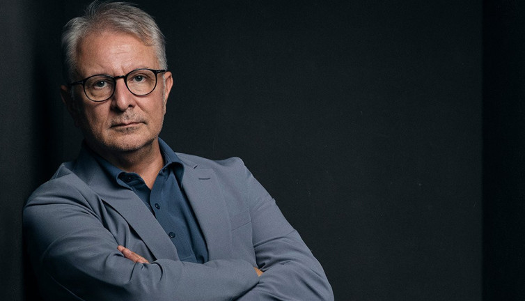 “Belki Yaz Erken Gelir” raflarda