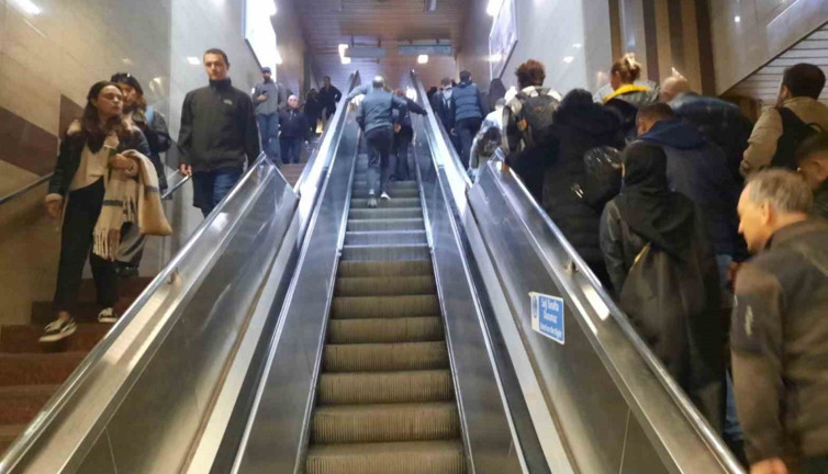 İstanbul'da metro çilesi bitmiyor!