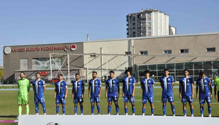 Erciyes 38 FK kaçan galibiyete yanıyor