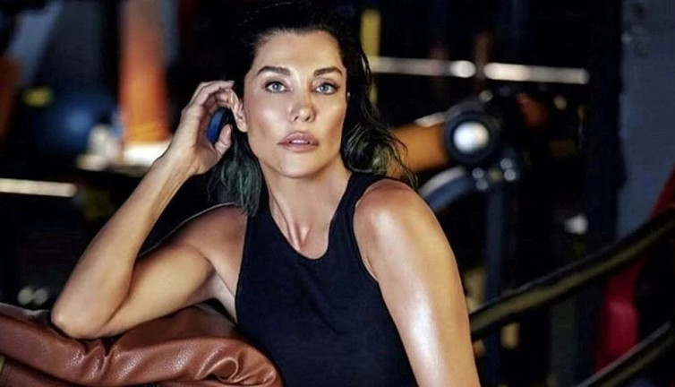 Hastaneye yatırıldığı söylenmişti! Manken Deniz Akkaya sosyal medyadan ateş püskürdü