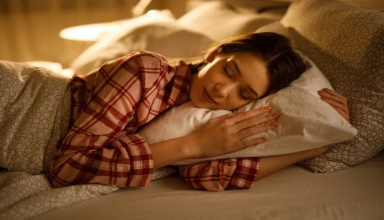 Uyuduğunuz saat zeka seviyenizi belirliyor! En zeki insanlar belli oldu