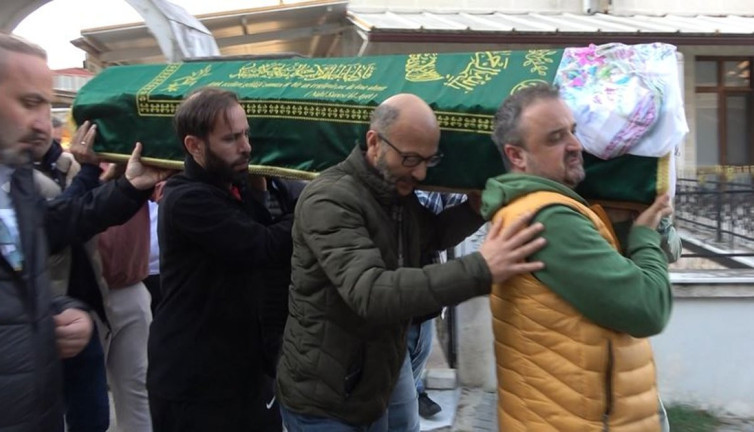 Türkiye katilleri İran'dan istedi. Polis kadını domuz bağıyla bağlı şekilde ölü buldu