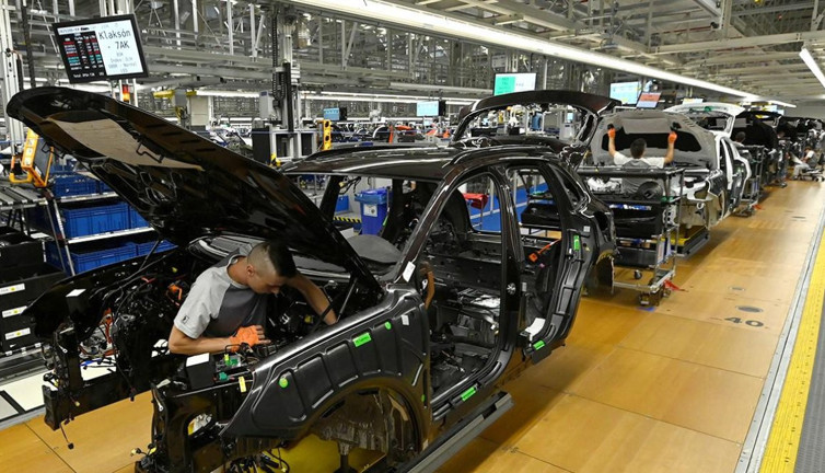 Otomotiv devi on binlerce aracını geri çağıracak. Türkiye'de en çok satılan markalardan biri