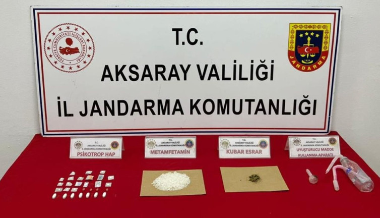 Jandarmadan 51 plakalı araca pusu