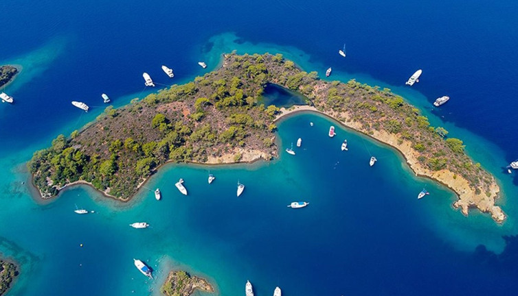 Göcek, mavi yolculuk tutkunlarının vazgeçilmezi