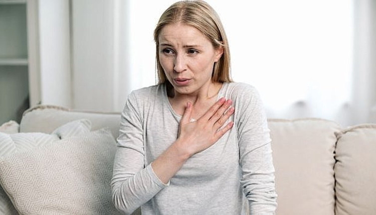 Kalp krizinden bir ay önce görülüyor! İşte çokça görülen belirti... Uzmanlar ve bilimsel araştırmalardan ortaya çıktı