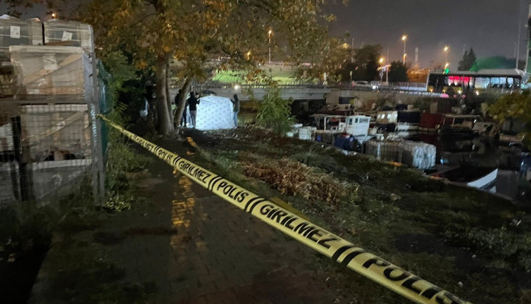 İstanbul'da korkunç olay! Derede kadın cesedi bulundu