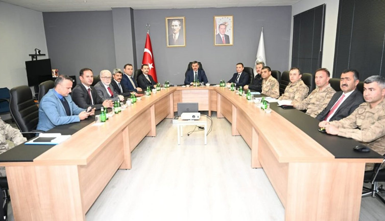 Erzurum'da 'göçle mücadele' zirvesi