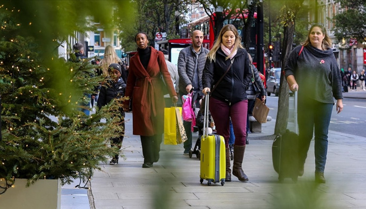 ABD'de "tatil sezonu" harcamalarında rekor bekleniyor