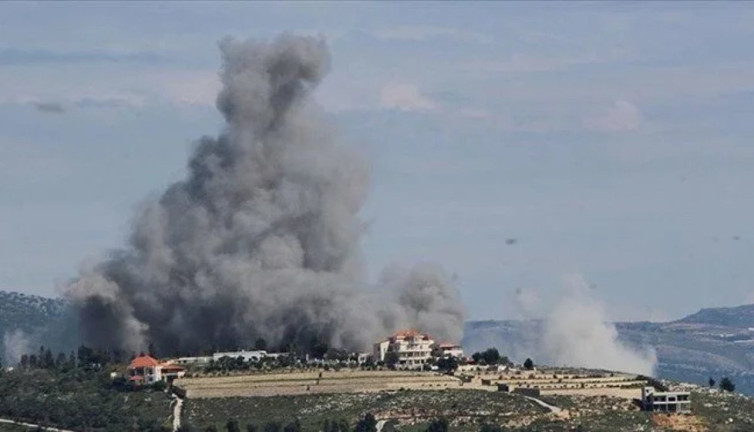 Hizbullah, İsrail'in kuzeyindeki 5 askeri üsse saldırı düzenledi! 45 roket atışı yapıldı