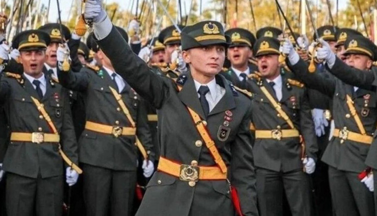 Kadın teğmen tecavüz edilmekle tehdit edilmişti. Yargıdan skandal karara tepkiler sonrası U dönüşü