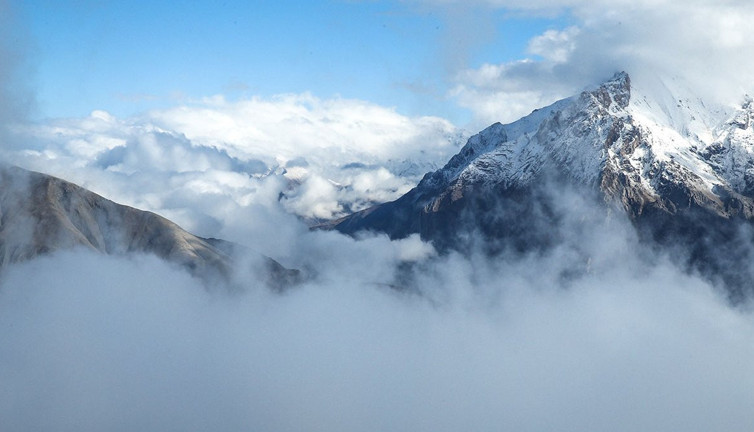 Mergabütan Kayak Merkezi'nde kartpostallık görüntüler: Kar kalınlığı 10 santimetreye ulaştı