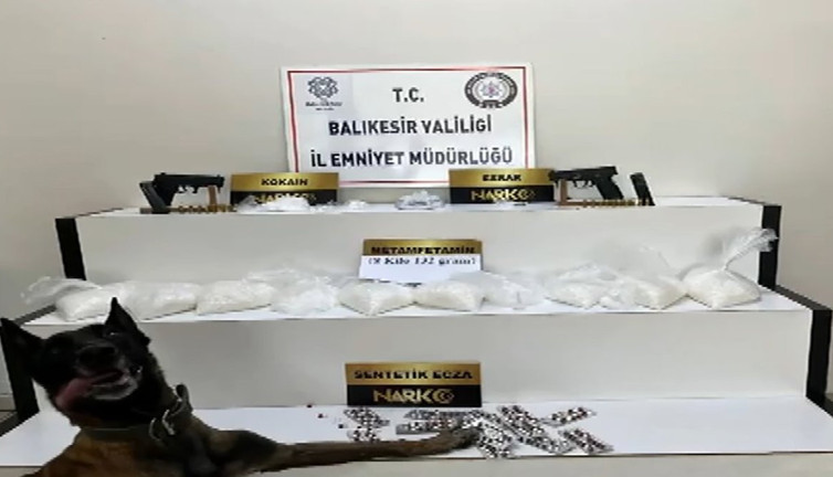 Balıkesir'de uyuşturucu tacirlerini 'Fırtına' yakalattı