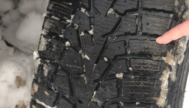 Hakkari'de kış lastiği zorunluluğu başlıyor