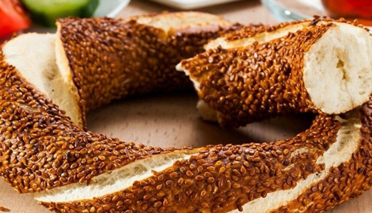 Simite büyük zam geliyor. Çay simit keyfi de lüks olacak
