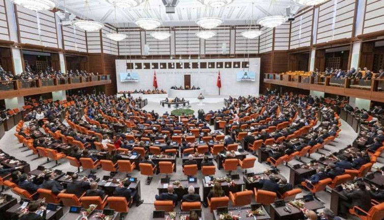 Yetkisiz çakar kullanımına ceza yağacak, Bekçilerin üst ve araç arama yetkisi kısıtlanacak