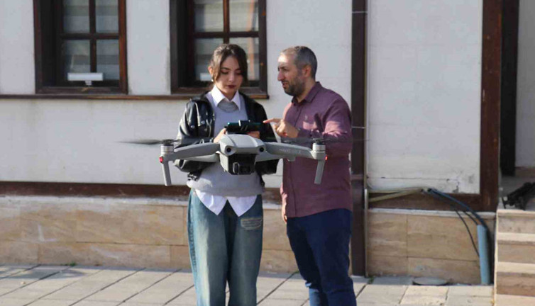 Malatya’da gençler dron eğitimine ilgi gösterdi