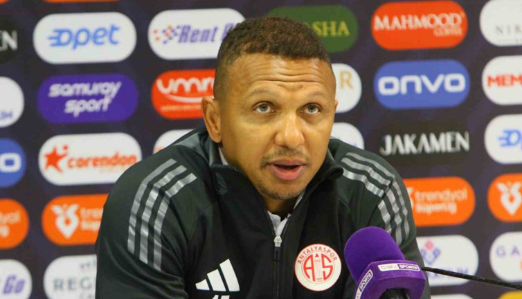 Antalyaspor Teknik Sorumlusu Mehmet Aurelio: "Ara dönemi iyi değerlendirdik, mutluyuz”
