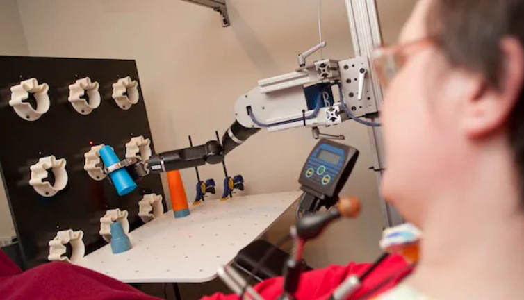 Engelli bireyler için teknolojik devrim: Beyin implatında başarı sağlandı