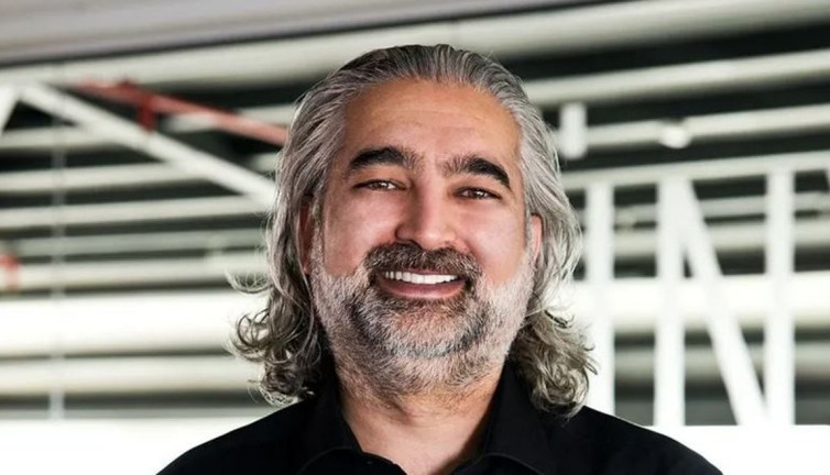 sahibinden.com'un üst yönetiminde nöbet değişimi