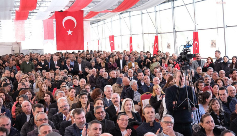 Adana Büyükşehir Belediyesi, 'Akıllı Sera' açtı