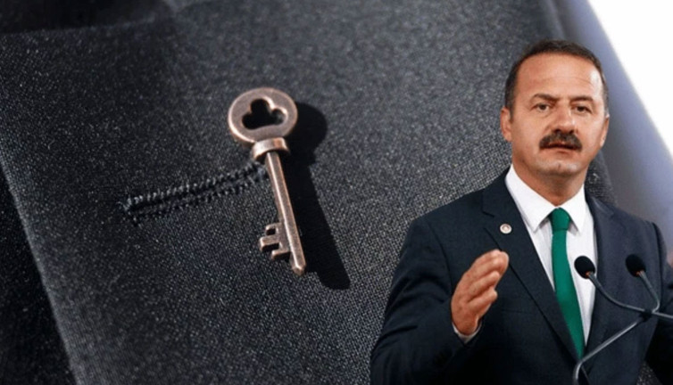 Anahtar Parti’de ilk ihraç! Tebligatı Yavuz Ağıralioğlu yaptı