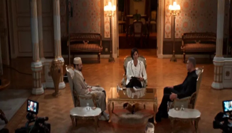 Ünlü gazeteci Kızıl Goncalar'da ortaya çıktı! Görenler gözlerine inanamadı