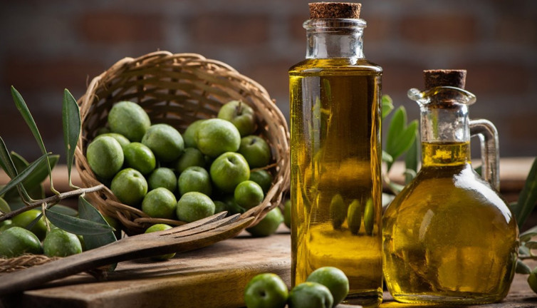 Zeytinyağı alım fiyatının açıklanacağı tarih belli oldu! Üreticilerin ve ihracatçıların gözü Tariş'te…