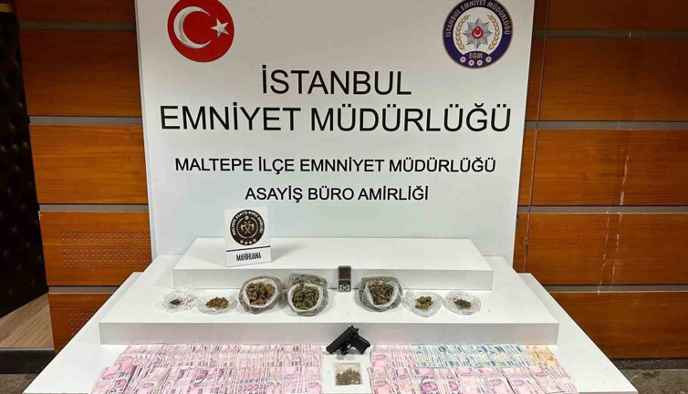 İstanbul'da servis aracıyla uyuşturucu satmışlar! Polisleri bile şaşkına çevirdi