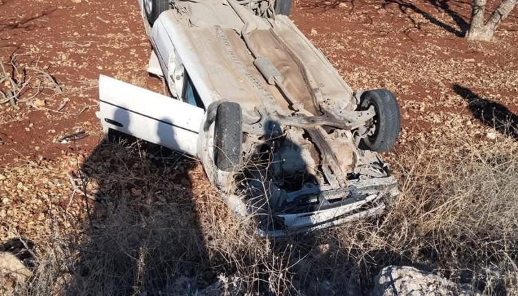 Direksiyon başında uyuyan sürücüyü ölüm teğet geçti