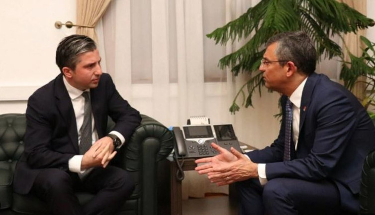 CHP ABD Temsilcisi Yurter Özcan'a kesin ihraç talebi: Disipline sevk edildi