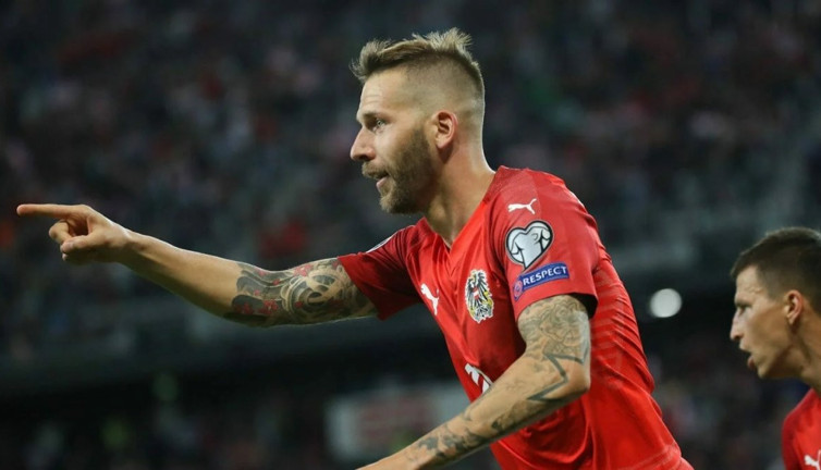 Avusturya milli futbolcusuna hain saldırı: Kafatası kırıldı