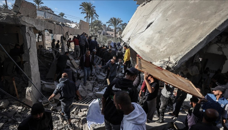Gazze'de can kaybı 45 bin 59'a yükseldi