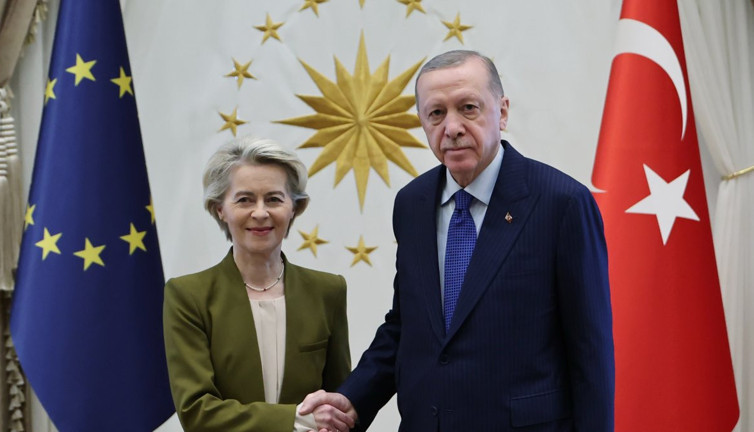 Cumhurbaşkanı Erdoğan AB Komisyonu Başkanı von der Leyen'i kabul etti