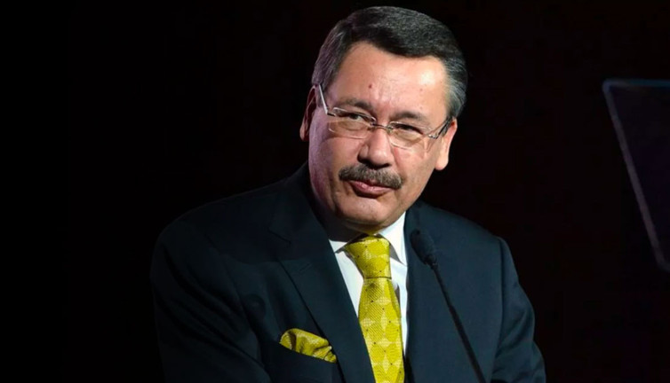 Melih Gökçek, AKP'li isme sert sözlerle yüklendi: Sahtekarca iş yapıyor