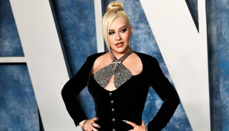 Christina Aguilera sosyal medyayı ateşe verdi