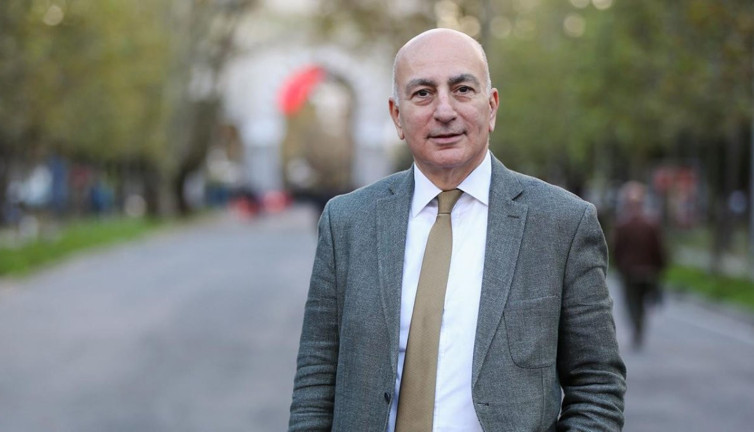 Mahfi Eğilmez'den TL'deki değer kaybına çarpıcı örnek: Dayak yersin