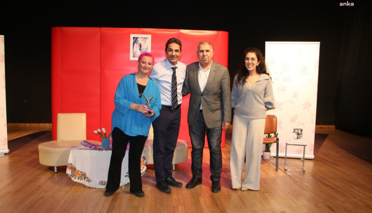 'Evlilik Sözleşmesi' oyunu Kartal’da sahnelendi