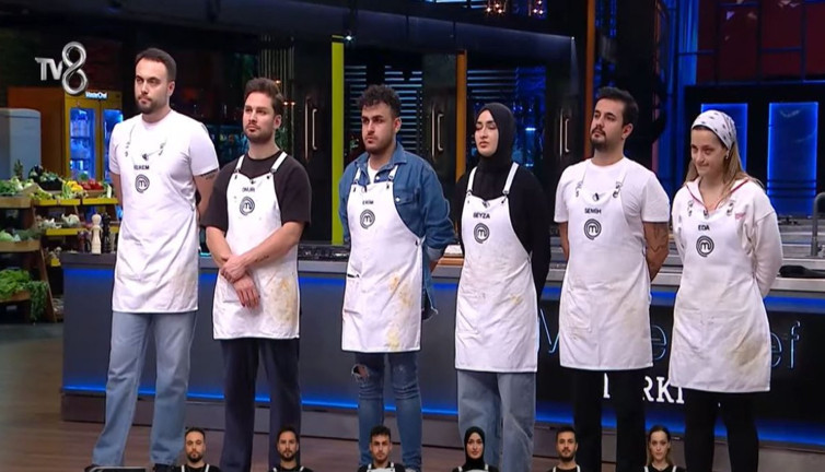 Masterchef’te heyecan dorukta! İlk ceketin sahibi belli oldu... Sosyal medyadan yorum yağdı