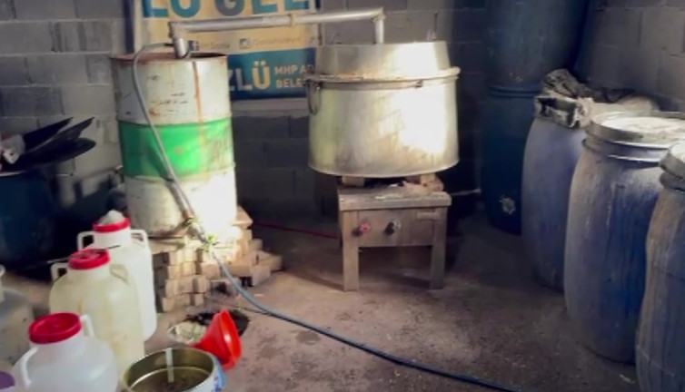 Polisten etil alkol baskını