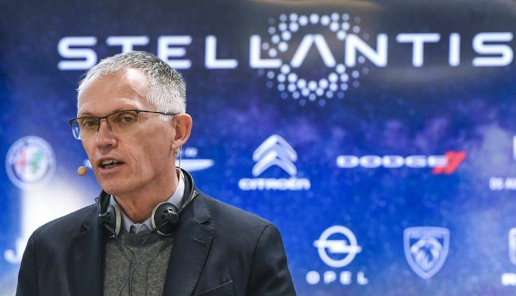 Stellantis eski CEO’sundan elektrikli araç uyarısı