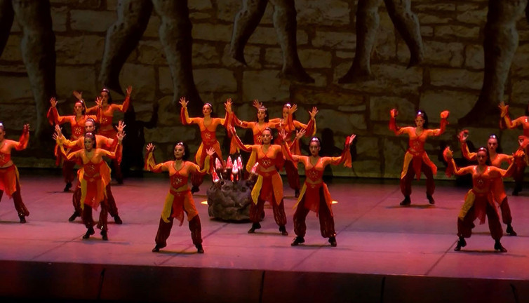 Anadolu Ateşi 25. yaşını görkemli bir törenle kutladı