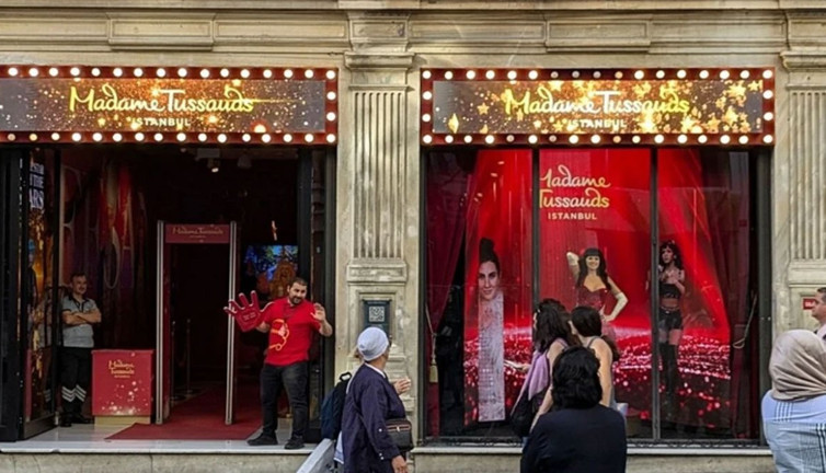 Eğlence devinden flaş karar! Türkiye'den çekiliyor