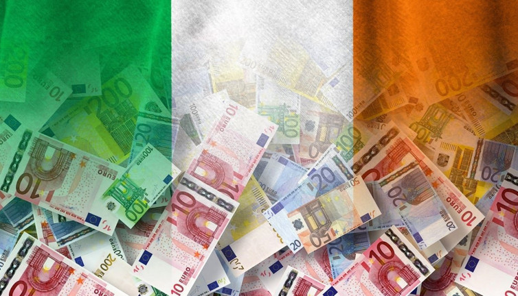İrlanda hane halkı tasarruflarını 160 milyar euroya yükseldi