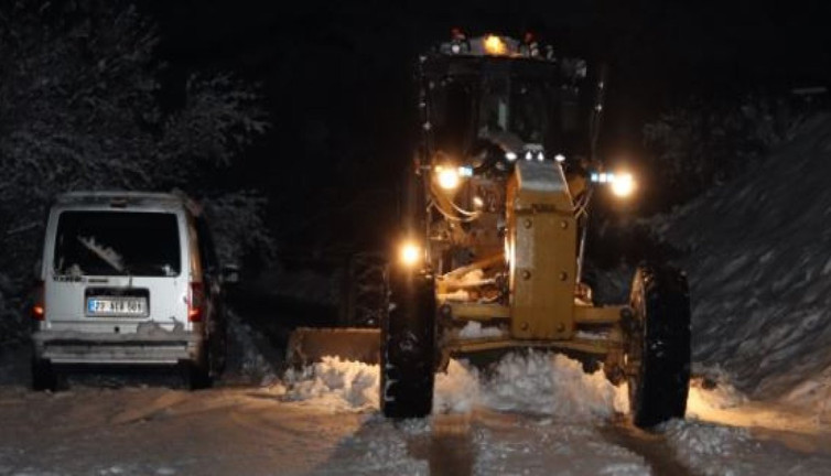 45 köy yolu ulaşıma açıldı