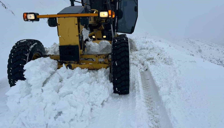 Elazığ’da tüm yollar ulaşıma açıldı