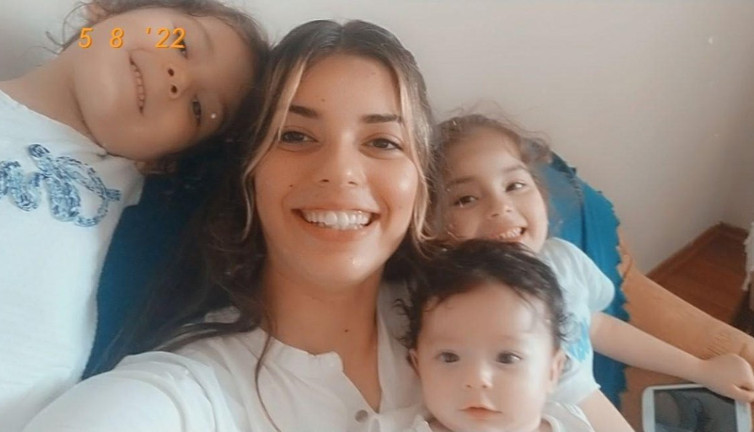 2 çocuğunu ve bir kolunu deprem enkazında kaybetti! Acılı annenin tek isteği kahretti